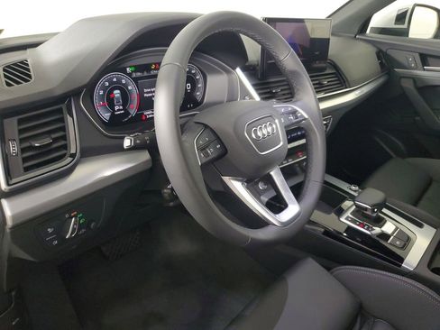 Used 2025 Audi Q5 2.0T Premium AWD/4WD image 24