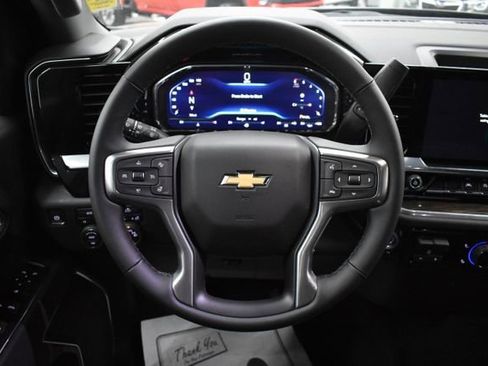 New 2025 Chevrolet Silverado 1500 LT AWD/4WD image 31