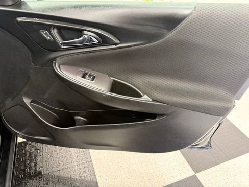 Used 2021 Chevrolet Malibu LT image 21