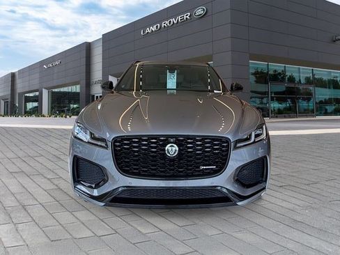 New 2025 Jaguar F-PACE R-Dynamic S AWD/4WD image 8