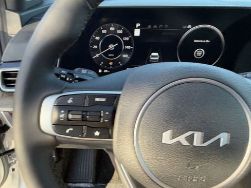 New 2025 Kia Sportage X-Pro Prestige image 19