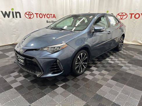 Used 2017 Toyota Corolla SE image 3