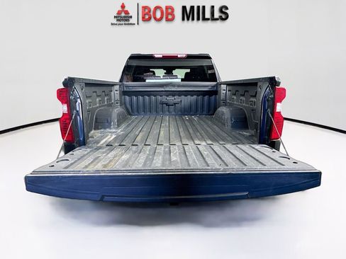 Used 2023 Chevrolet Silverado 1500 LT w/ Protection Package AWD/4WD image 27