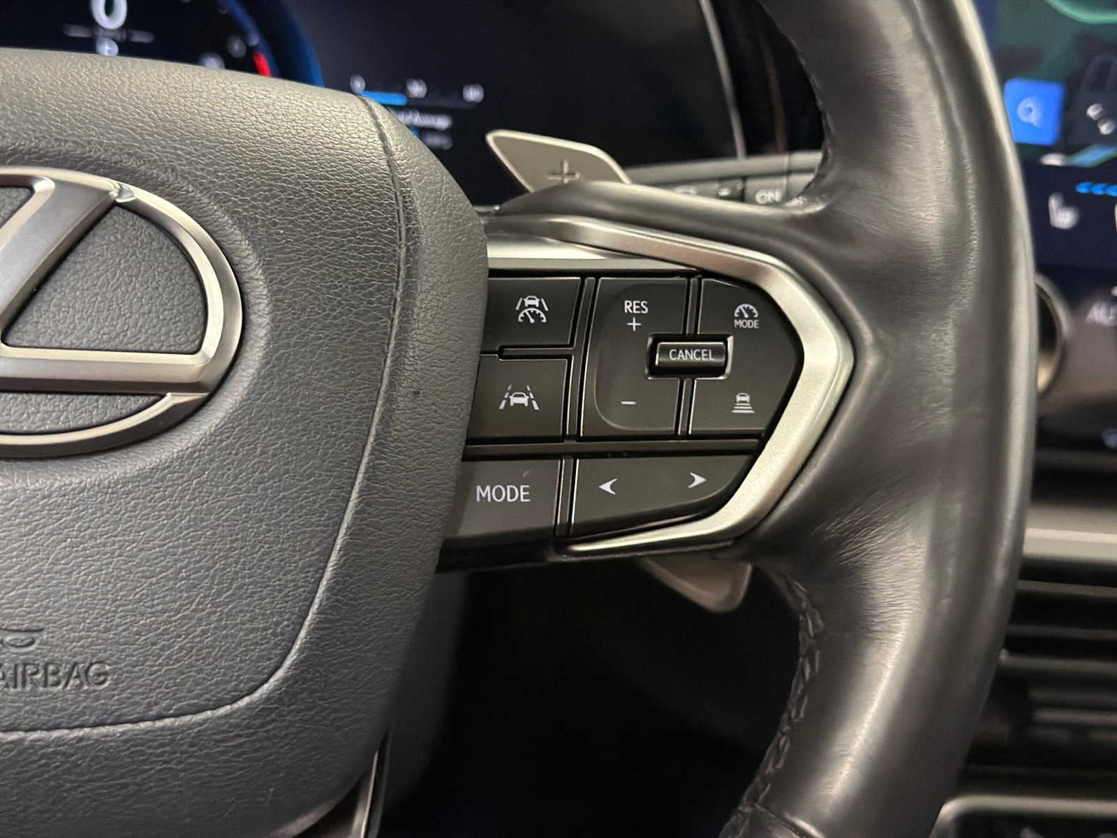 Used 2025 Lexus TX 350 AWD w/ Technology Package image 24