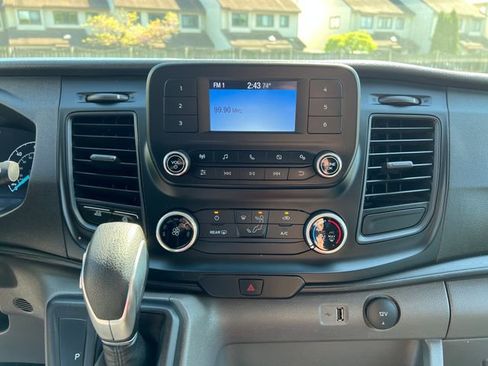 Used 2024 Ford Transit 250 Low Roof w/ Exterior Upgrade Package RWD image 22