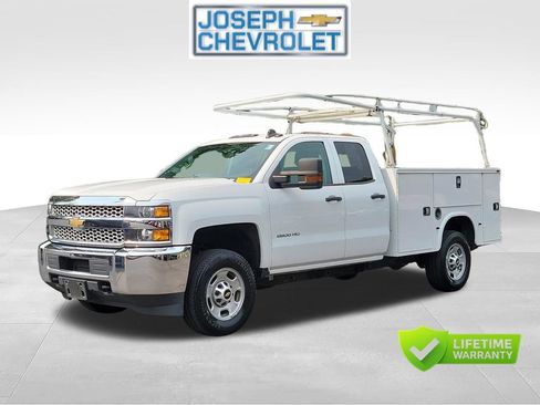 Used 2019 Chevrolet Silverado 2500 W/T w/ WT Convenience Package AWD/4WD image 2