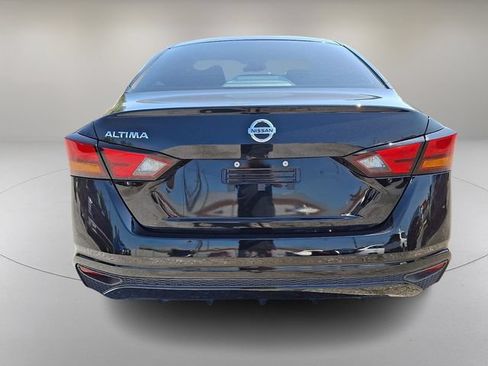 Used 2022 Nissan Altima 2.5 S FWD image 9