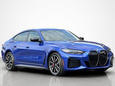 Used 2023 BMW i4 eDrive40 w/ M Sport Package RWD image 7