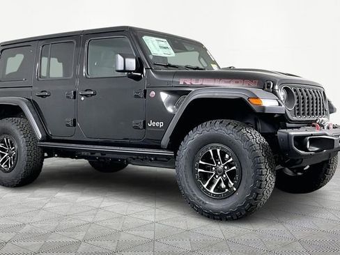 New 2026 Jeep Wrangler Unlimited Rubicon w/ Xtreme 35 Tire Package AWD/4WD image 3