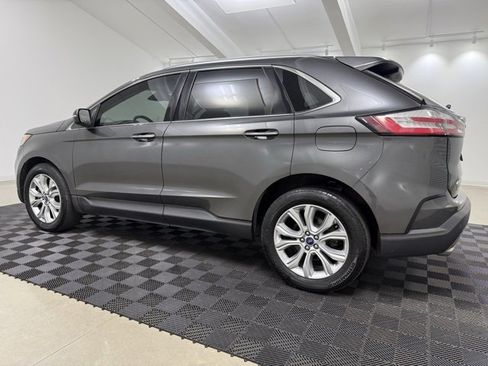 Used 2020 Ford Edge Titanium image 4