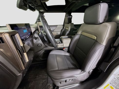 Used 2024 GMC Hummer EV 2X image 21