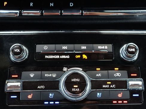 Used 2020 Lincoln Navigator Reserve w/ Luxury Package image 33