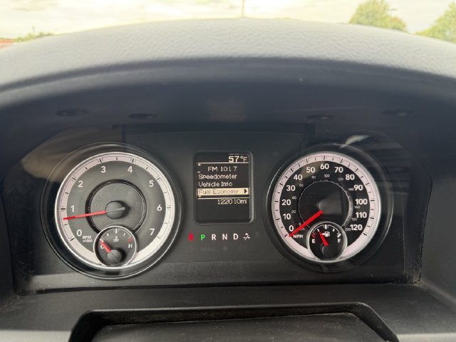 Used 2014 RAM 2500 Tradesman w/ Chrome Appearance Group AWD/4WD image 19