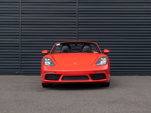Certified 2017 Porsche 718 Boxster S RWD image 11
