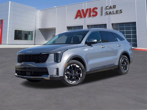Used 2024 Kia Sorento S image 1