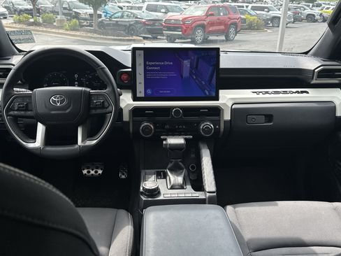 Used 2024 Toyota Tacoma TRD Sport AWD/4WD image 21