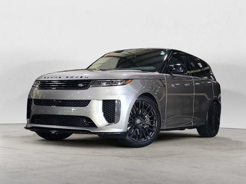 Used 2024 Land Rover Range Rover Sport AWD/4WD image 1