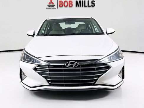 Used 2020 Hyundai Elantra SEL w/ Convenience Package (C2) FWD image 2