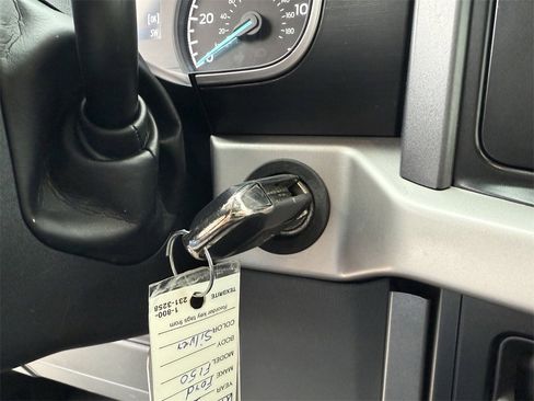 Used 2023 Ford F150 XLT image 21