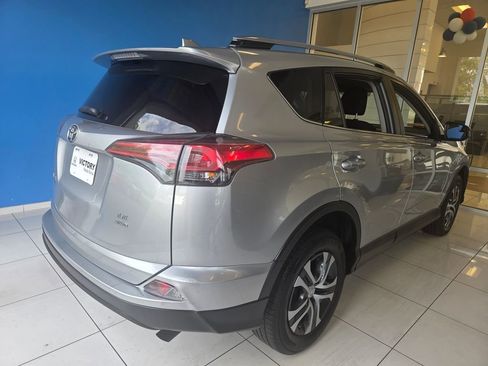 Used 2018 Toyota RAV4 LE w/ All Weather Liner Package AWD/4WD image 6