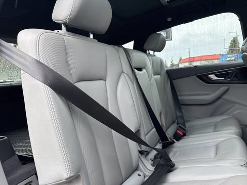 Used 2019 Audi Q7 3.0T Prestige w/ Prestige Package image 22