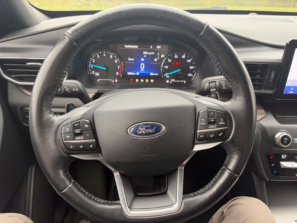 Used 2020 Ford Explorer Limited AWD/4WD image 10