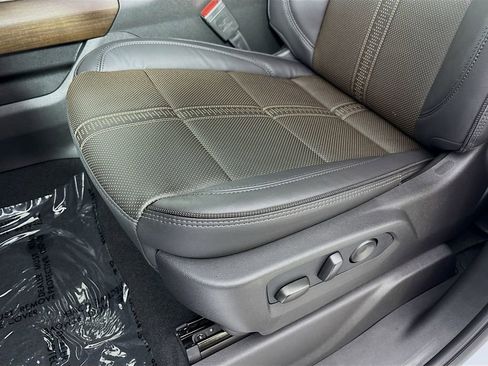 New 2026 Chevrolet Silverado 1500 High Country image 19