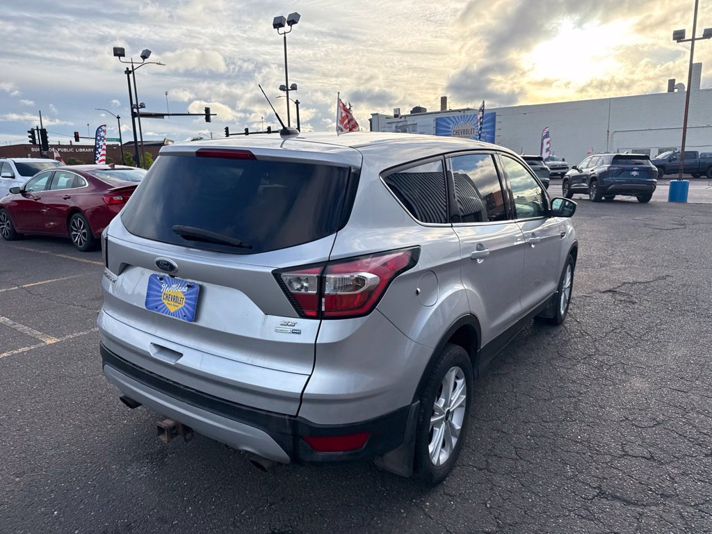 Used 2017 Ford Escape SE AWD/4WD image 11