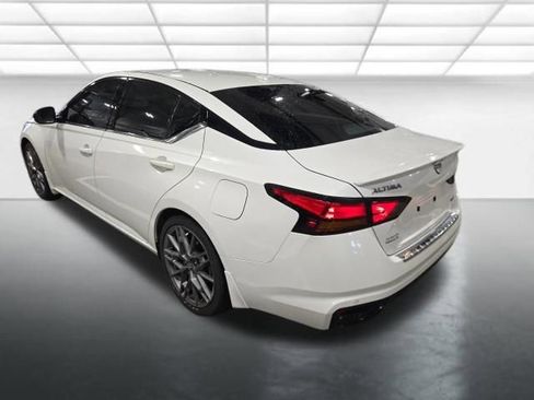 Used 2023 Nissan Altima 2.0 SR image 7