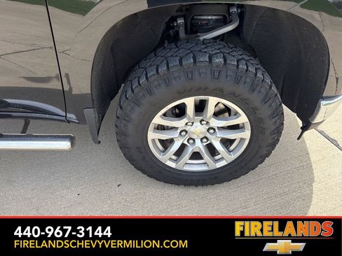 Certified 2021 Chevrolet Silverado 1500 LT w/ Convenience Package II AWD/4WD image 31