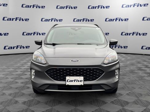 Used 2022 Ford Escape SEL image 9