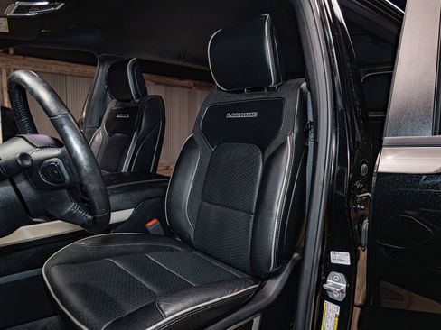 Used 2019 RAM 1500 Laramie w/ Sport Appearance Package image 22