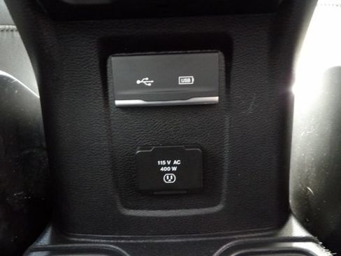 Used 2020 Jeep Gladiator Mojave AWD/4WD image 15