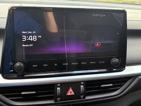 Used 2024 Kia Forte GT-Line image 8