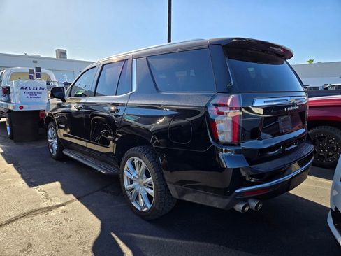 Used 2021 Chevrolet Tahoe High Country image 2