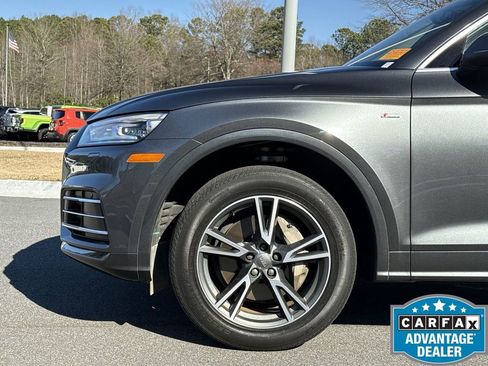 Used 2020 Audi Q5 e Premium w/ Convenience Package image 11