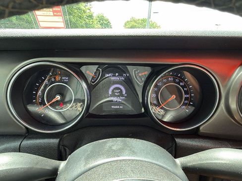 Used 2020 Jeep Wrangler Unlimited Sport AWD/4WD image 25