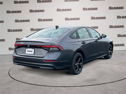 New 2025 Honda Accord SE image 5