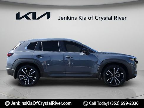 Used 2024 MAZDA CX-50 AWD 2.5 S w/ Premium Plus Pkg image 4