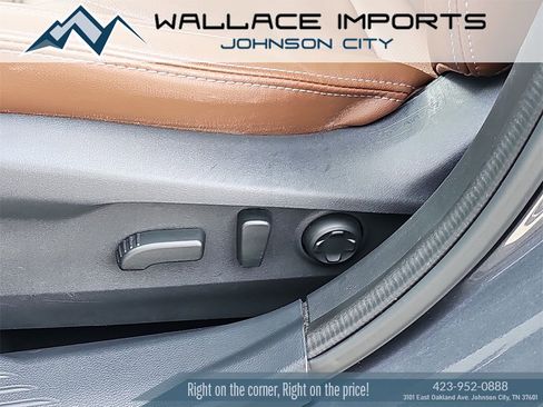 Used 2025 Subaru Outback Touring XT image 9