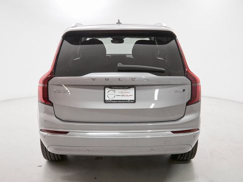 New 2026 Volvo XC90 B6 Core image 7