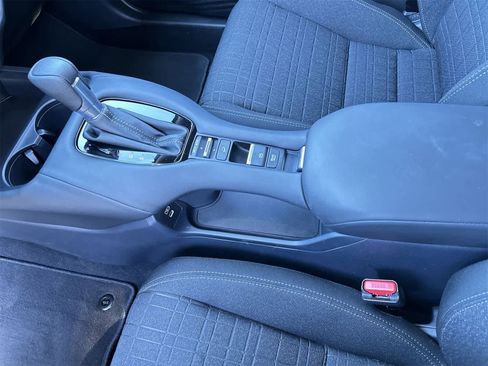 Used 2024 Honda HR-V LX image 19