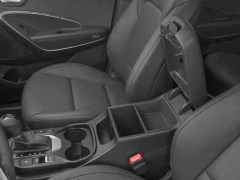 Used 2018 Hyundai Santa Fe Limited image 18