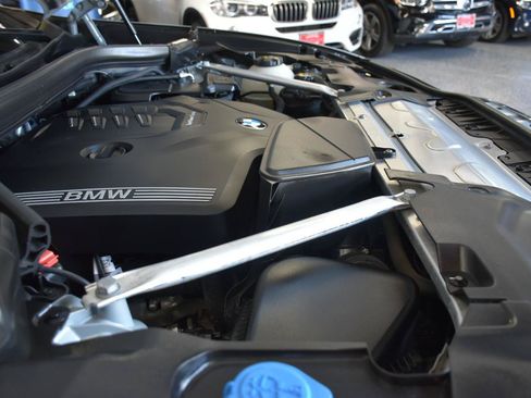 Used 2022 BMW X4 xDrive30i AWD/4WD image 19
