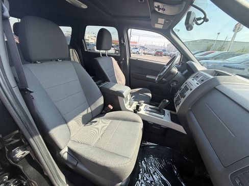 Used 2011 Ford Escape XLT w/ 201A Rapid Spec Order Code AWD/4WD image 14
