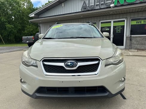 Used 2014 Subaru Crosstrek 2.0i Limited w/ Popular Package #2 AWD/4WD image 2