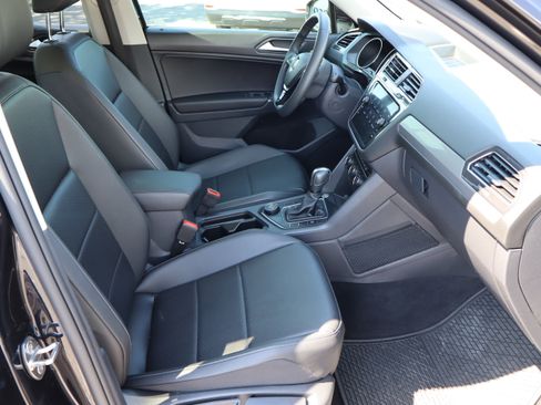 Used 2020 Volkswagen Tiguan S AWD/4WD image 36
