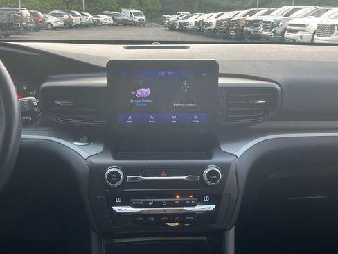 Certified 2020 Ford Explorer XLT RWD image 19