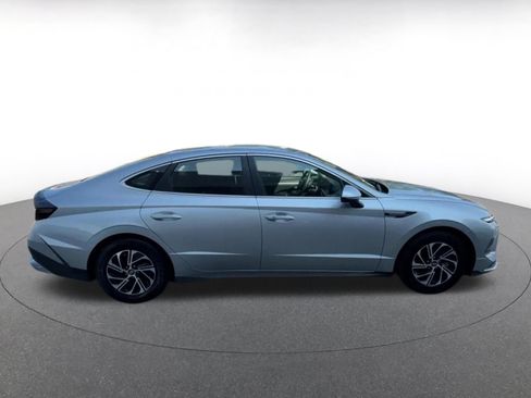 Used 2026 Hyundai Sonata Blue FWD image 16