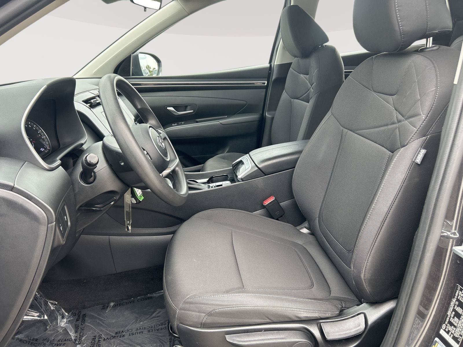 Used 2023 Hyundai Tucson SE AWD/4WD image 5